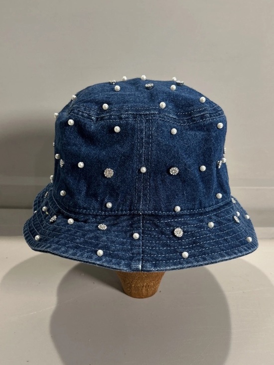 aerie Accessories - Aerie Pearl Studded Women’s Denim Bucket Hat Sun Hat OSFM 100% Cotton